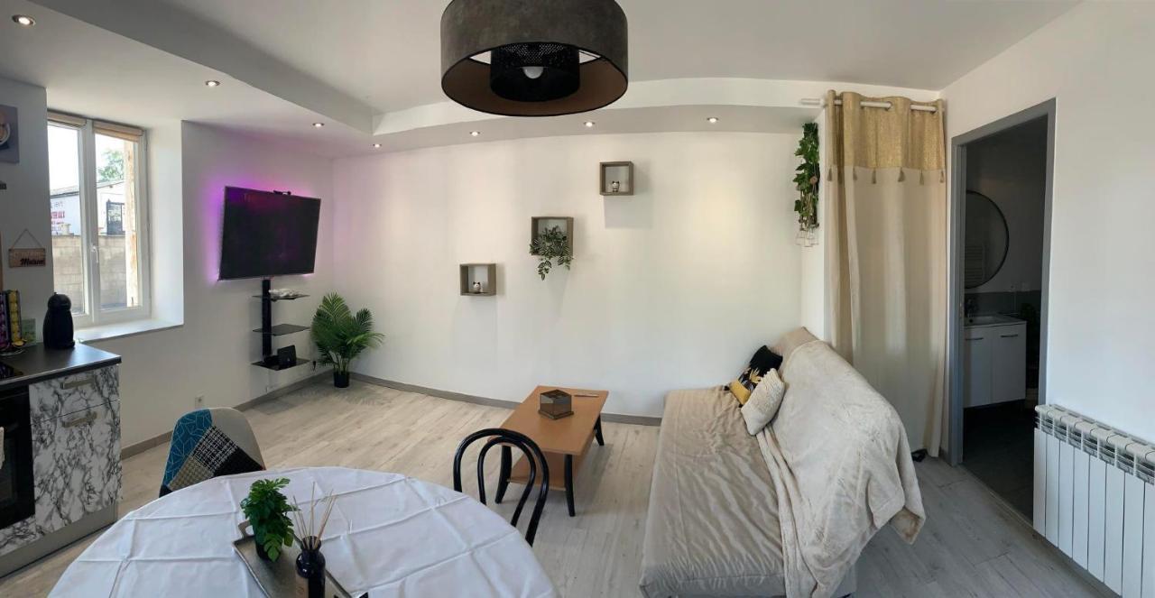 T2 Cosy Matelas 5* / Ecran Plat Qled Mâcon Exterior foto